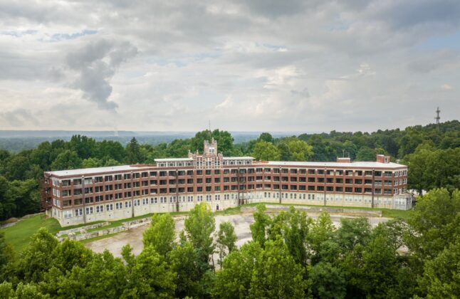 The Waverly Hills Sanatorium
