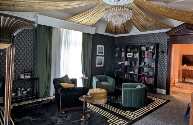 the seelbach gatsby suite lounge